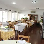 Oasis 3*