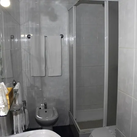 Oasis Frühstückspension 3*