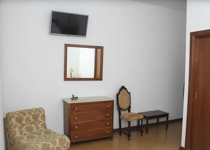 Bed & Breakfast Oasis Santa Marta de Penaguiao