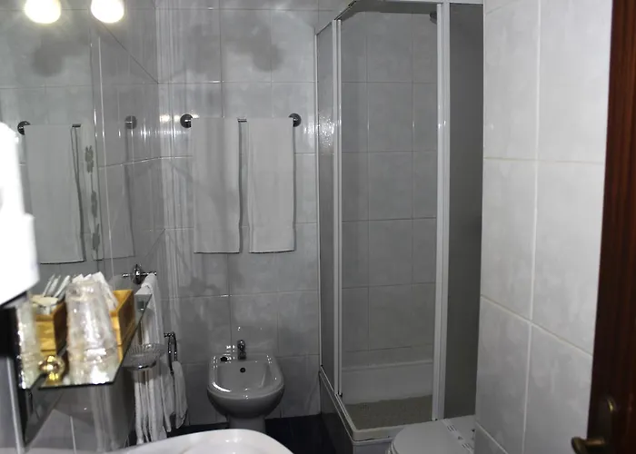 Oasis Bed & Breakfast 3*