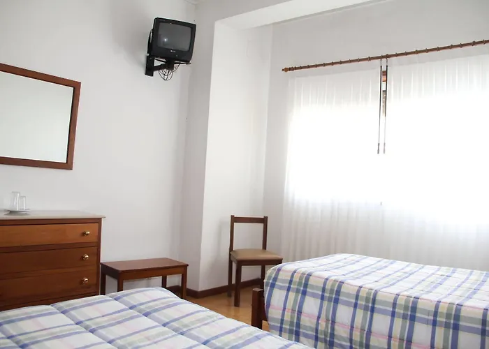 Oasis Santa Marta de Penaguiao