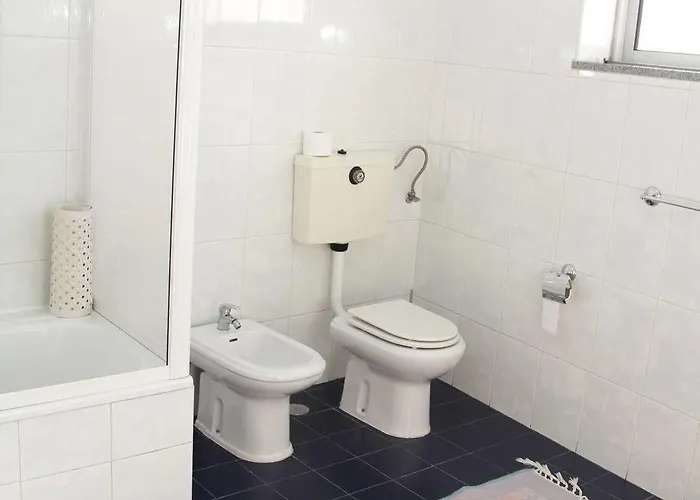 Oasis Bed & Breakfast 3*