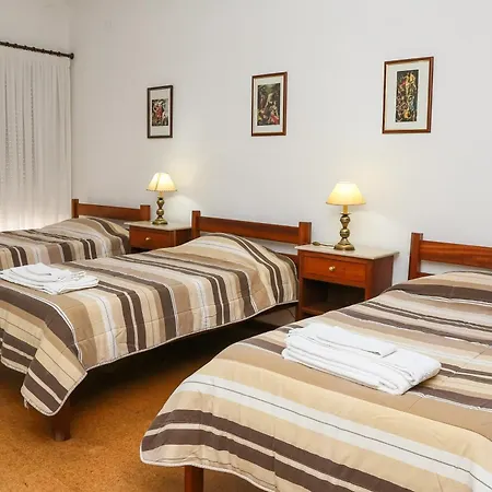 Oasis Bed & Breakfast *